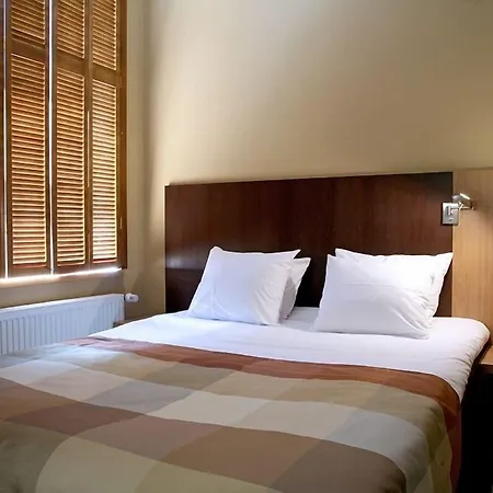 Otel Hanza 3*
